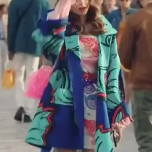 emily-in-paris-s02-emily-cooper-coat