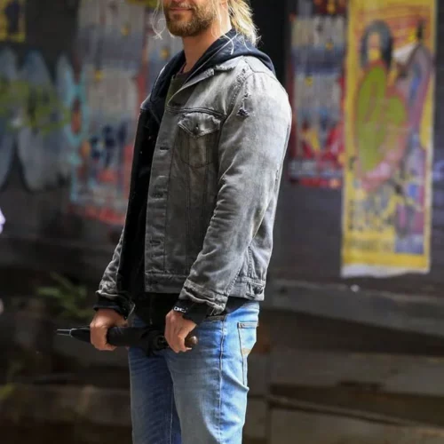 chris hemsworth thor ragnarok jacket