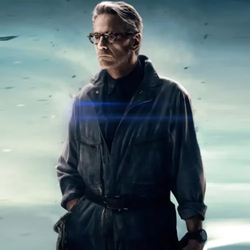 justice-league-alfred-black-coat