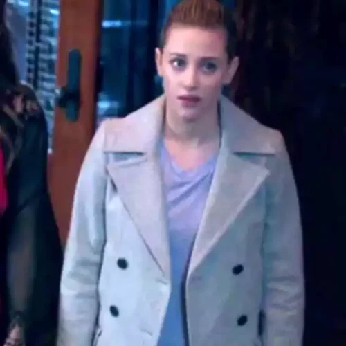 riverdale-s02-betty-cooper-white-coat